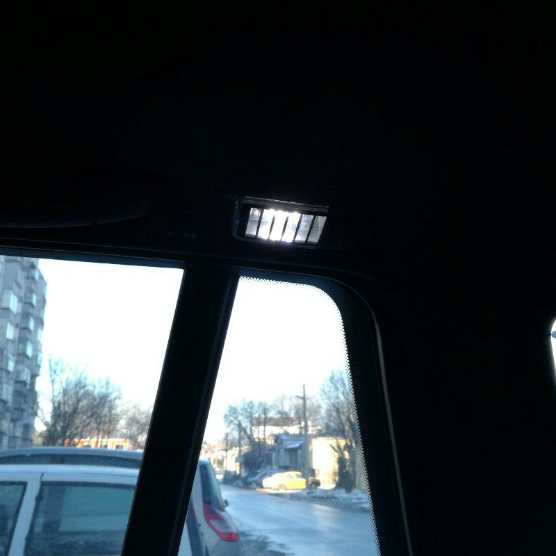 BMW X3 E83 LED Интериорен Комплект