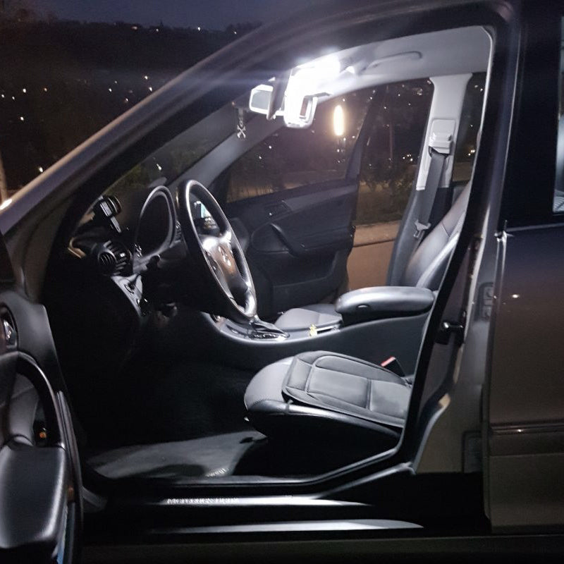 Mercedes W203 C Class facelift LED Интериорен Комплект