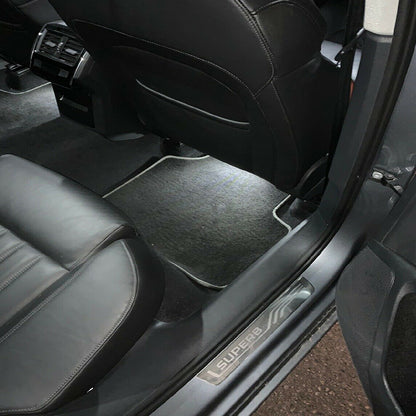 Skoda Superb 3 LED Интериорен Комплект